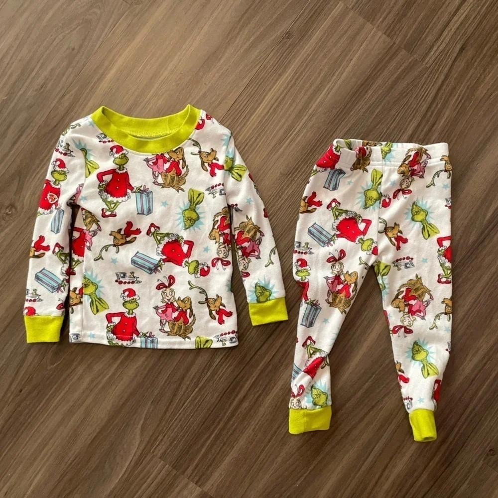 The Grinch Christmas kids Whimsical Green and White Pajama Set size 12 months